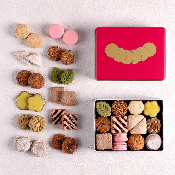 紅屋のクッキー缶 M03