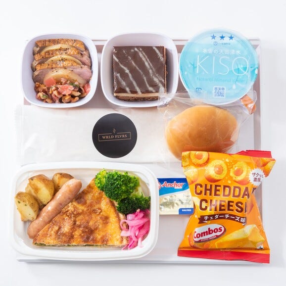 機内食セット “アメリカ行きのお食事” 食器付き02