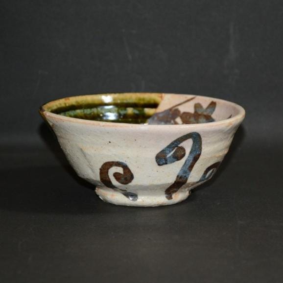 志野焼 富山窯 富山作 抹茶碗 茶碗 あわただしく 志野焼 富山窯 富山作 抹茶碗 茶碗 あわただしく