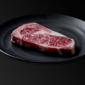 「自然放牧黒毛和牛」「国産グラスフェッドビーフ」にこだわった熟成肉。