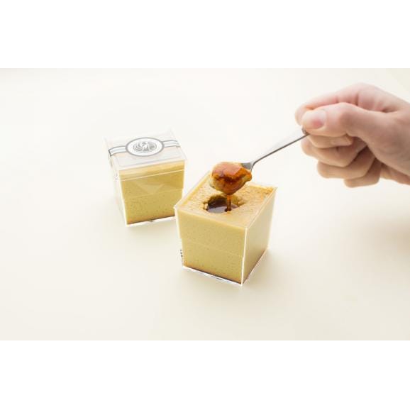 母の月限定！【プレーン1個・ピスタチオ1個・いちご1個】計3個入03