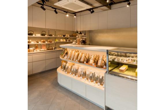 川本屋茶舗