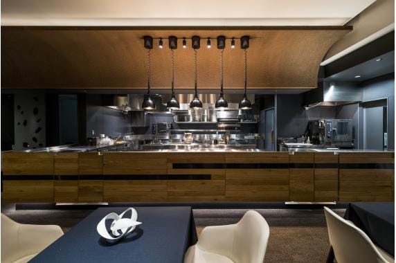 Restaurant L’aube（レストランローブ）