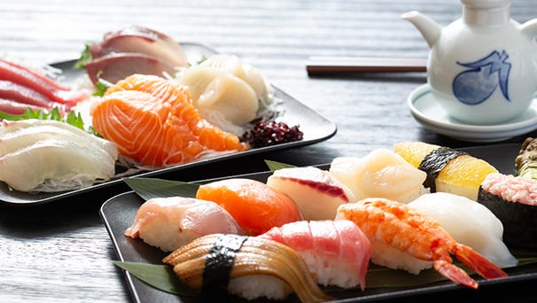 The Ultimate Guide to Japan’s Sushi & Sashimi: From Edomae Secrets to Classic Cuts, Regional Delicacies, and Vegan Options