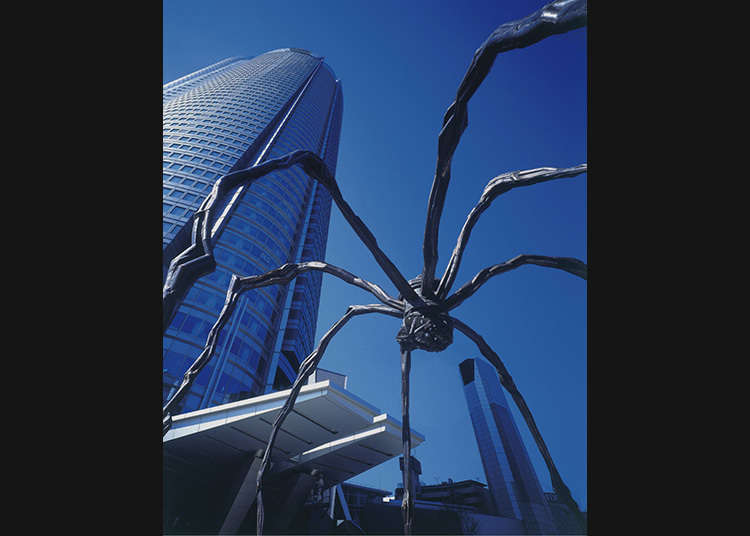 Laba-laba yang Menarik Perhatian di Roppongi Hills