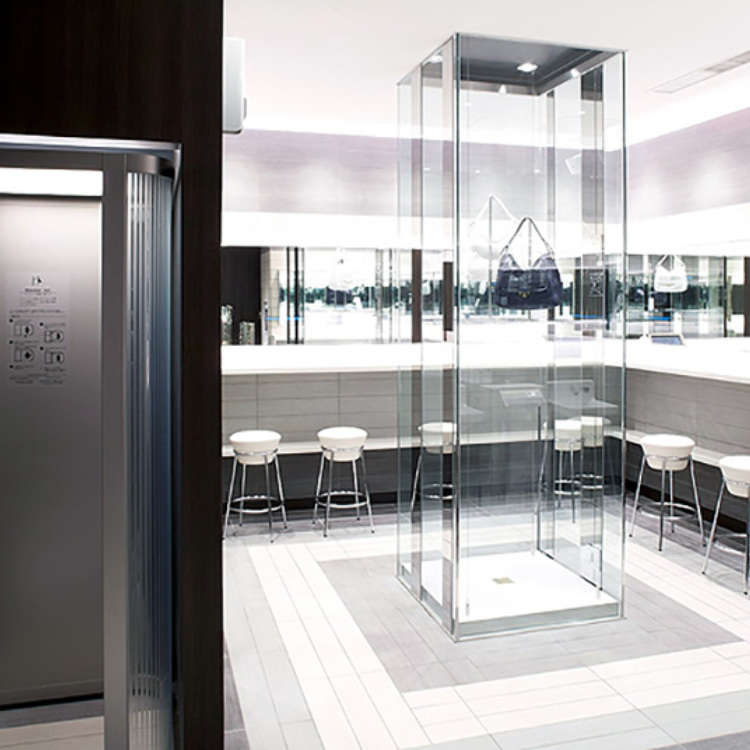Shibuya: This is the Powder Room of the Future!