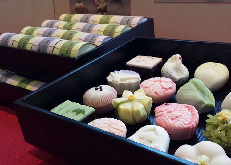 Traditional Japanese Sweets: Tasting the Beauty of Japan