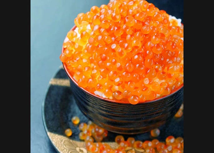 こぼれいくら丼が食べられるおすすめ店4選 一度は行きたい人気店ばかり Live Japan 日本の旅行 観光 体験ガイド