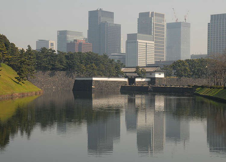 14:00 在皇居散步