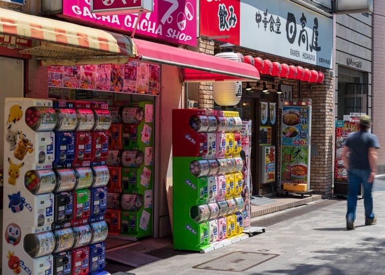 Go Capsule Toy Crazy (Gachapon) & Claw Your Way to a Prize (UFO Catchers)