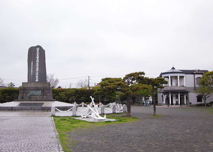 2. Perry Park: Yokosuka park with a monument commemorating the Perry expedition