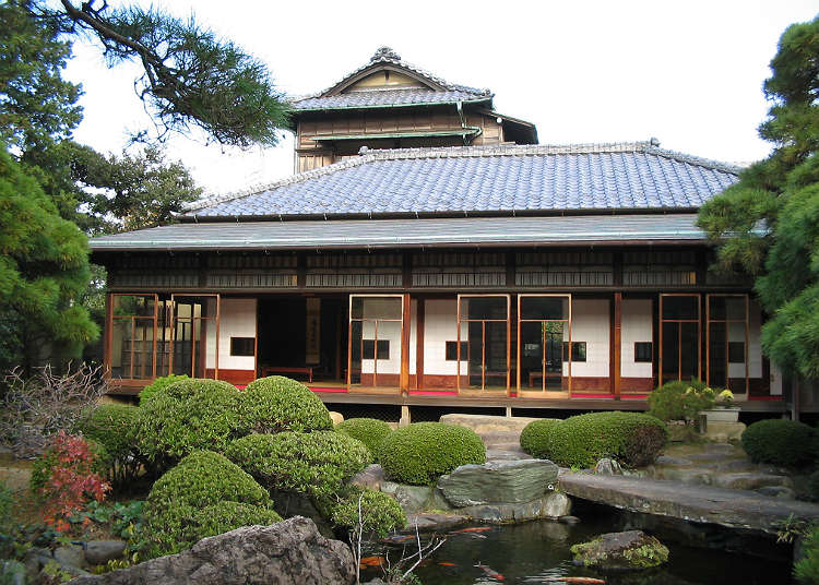 일본과 서양이 조화된 건물인 '야마모토테이'에 가보자.