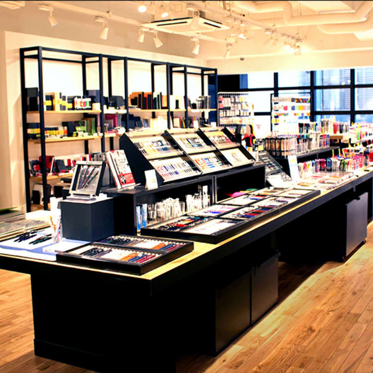 Ginza Itoya, offering the Best Selection in Japan