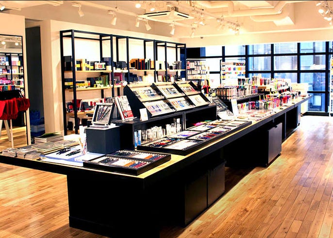銀座の文房具店おすすめ3選 店主の目利きで集めたこだわり文具が勢揃い Live Japan 日本の旅行 観光 体験ガイド