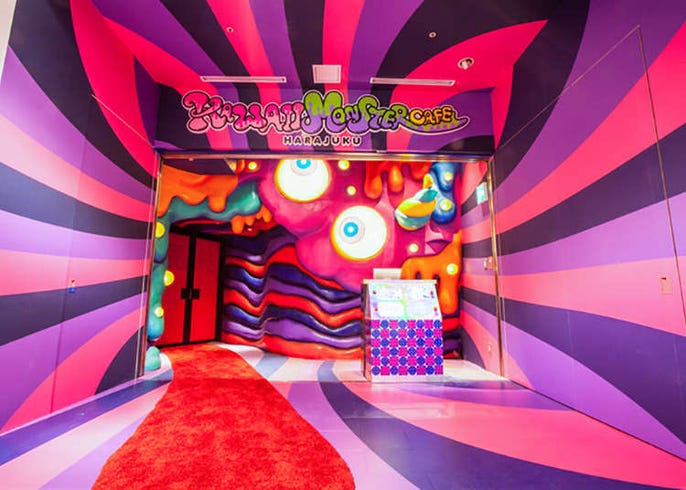 怪物だらけ 原宿のモンスターカフェ Kawaii Monster Cafe Harajuku でパフェを食す Live Japan 日本の旅行 観光 体験ガイド