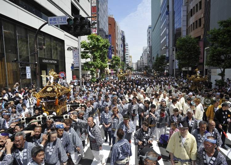 Hanazono Shrine Grand Festival with the spectacles of portable shrines