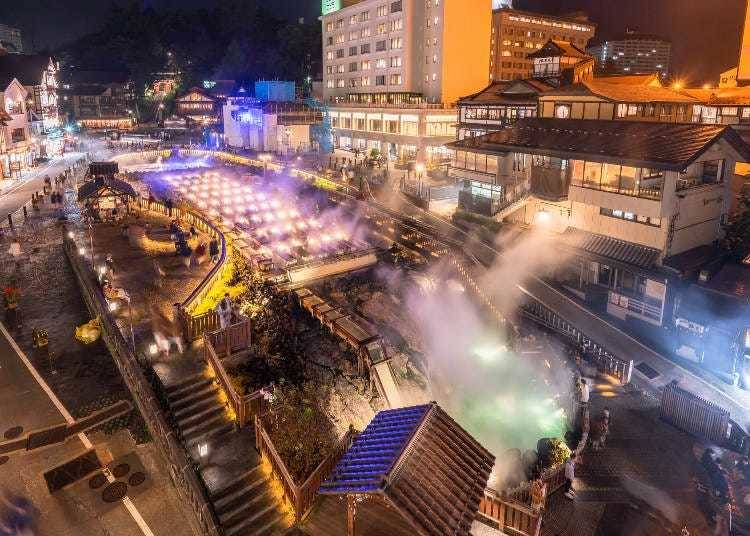 Onsen villages like Kusatsu Onsen are popular places to stay in winter (Photo: PIXTA)