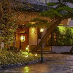 Yunokawa Onsen Hanabishi Hotel (Hakodate)
Details & Bookings ▶