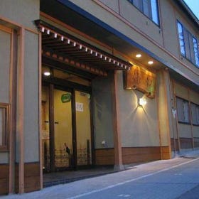 Yudanaka Tawaraya Ryokan (Yudanaka/Nagano)
Details & Bookings ▶