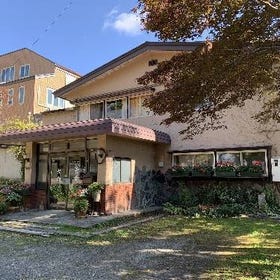 Omukou Ryokan (Hakuba/Nagano)
Butiran & Tempahan ▶