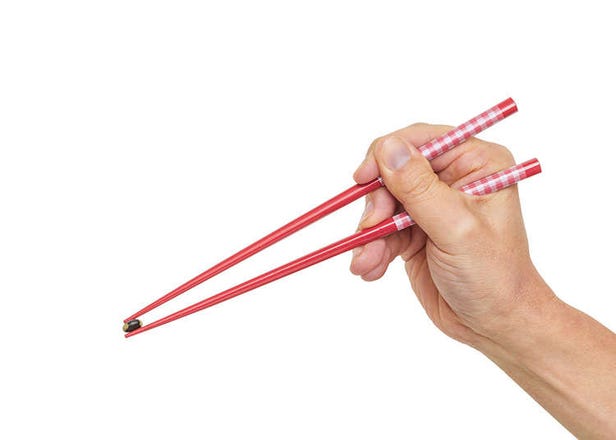 Cara memegang chopstick