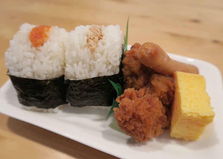 "Onigiri" (nasi kepal) sebagai makanan ringan