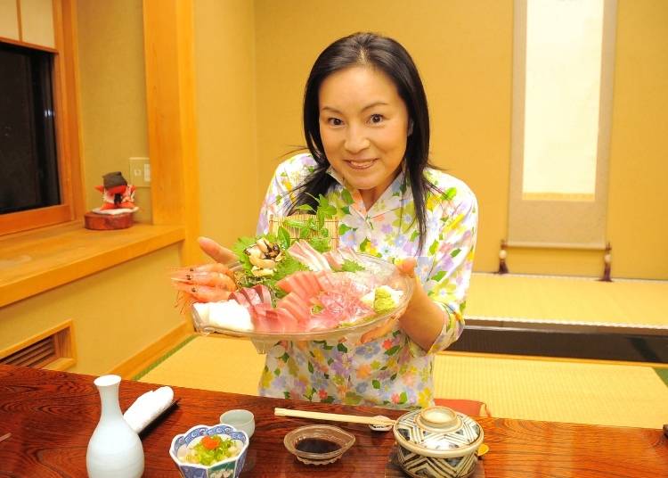 A sashimi moriawase (assortment of sashimi) (Photo: PIXTA)