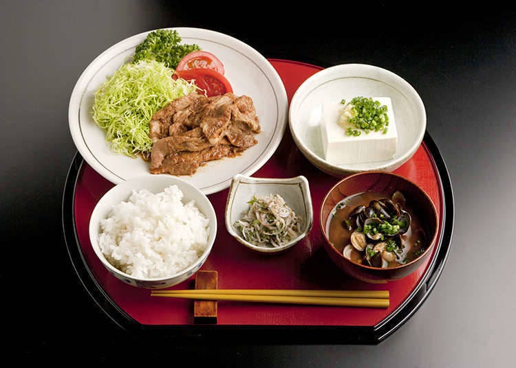 The prototype of Japanese cuisine is one soup and three dishes.