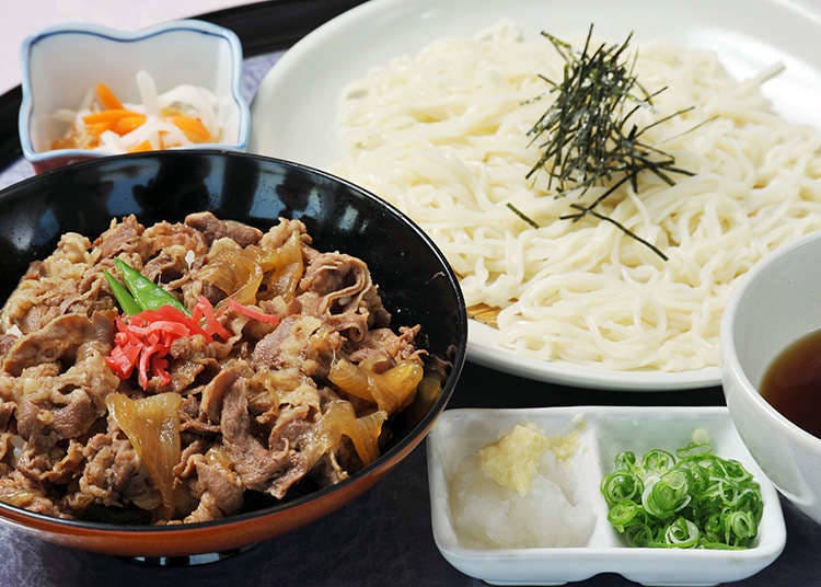 设备完善的餐饮区