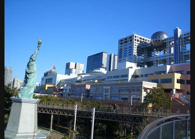 Take a Selfie with Odaiba’s Statue of Liberty!