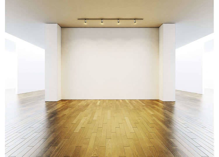 Enjoy artworks in other places