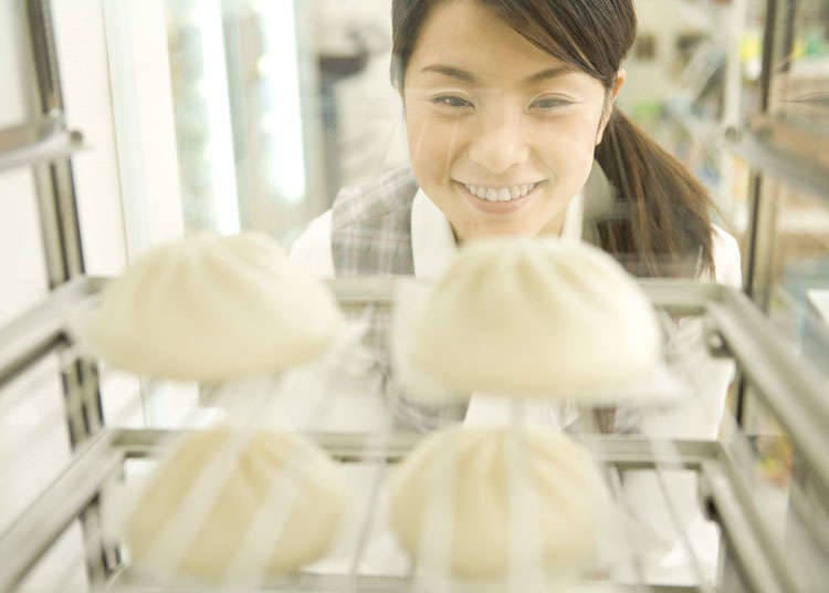 Where to eat Nikuman in Japan