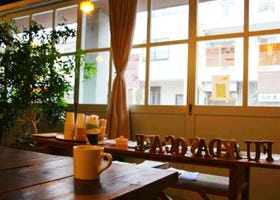 [MOVIE] 도쿄 이색카페 - 창고같은 아파트가 멋진 카페로! 후카다소(fukadaso)에 다녀왔다!