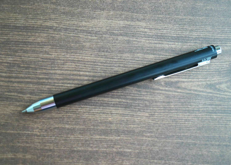 A Ball Pen Fashioned After the Needs of College Students