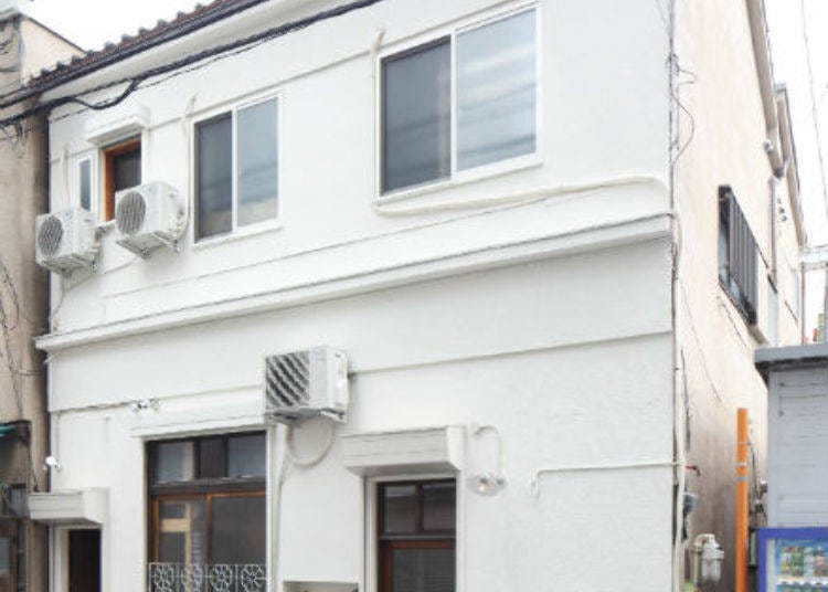 2. Tokyo Hiraki Guesthouse (Asakusa Kuramae)