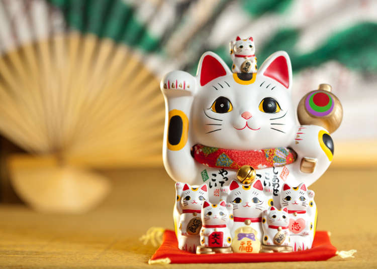 Maneki Neko Fortune Cat Lucky Cat Waving Cat Beckoning Hands Waving Fortune Cat Gold Maneki Neko Lucky Cat Beckoning Waving Lucky Cat
