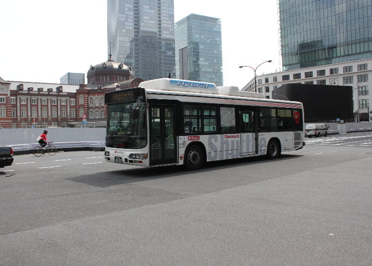 繞行於「東京」車站附近的「丸之內穿梭巴士」