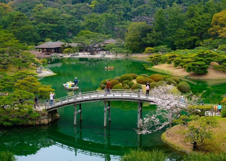 Ritsurin Garden in Kagawa Prefecture. (Photo: PIXTA)