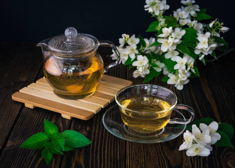 Jasumin-cha (Jasmine Tea): ジャスミン茶