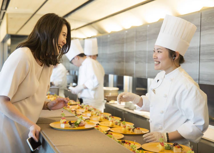 The Restaurant Train’s Open Kitchen and its Freshly Made Food