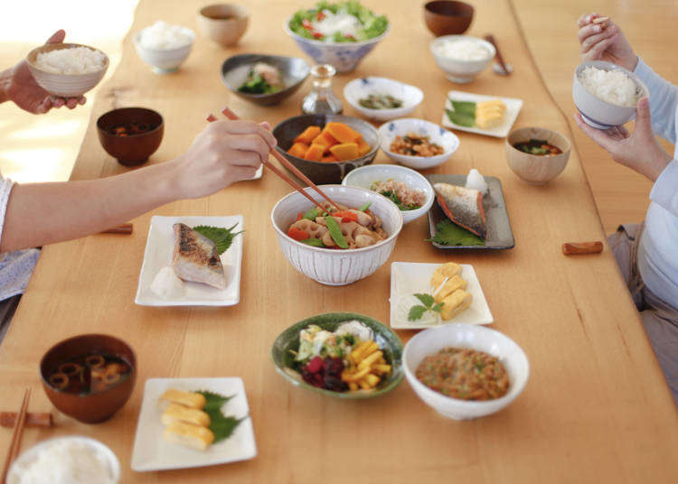 日本人都自己做早餐？比起白飯選擇XX的人比較多！日本人早餐習慣大調查