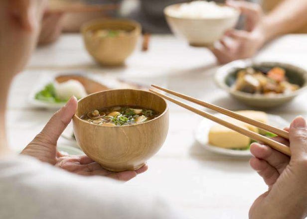 우리와는 조금 다른 일본의 젓가락 사용 예절