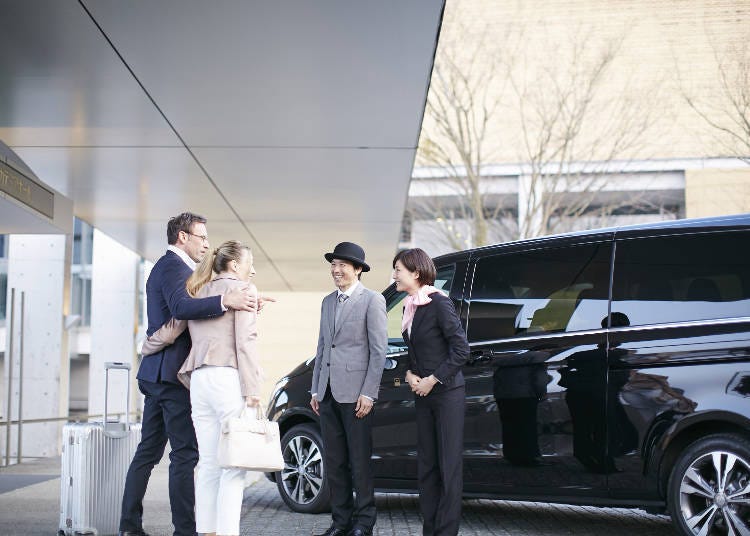 8. Japan Limousine Service: Sightseeing, the Luxurious Way