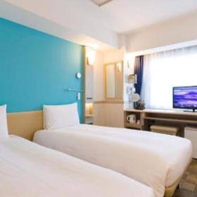 Toyoko Inn Tokyo Shinjuku-gyoemmae Station Exit #3
Details & Bookings ▶