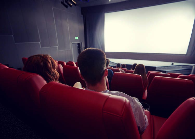 6.映画館のクオリティが低いよね……そのうえ高い！