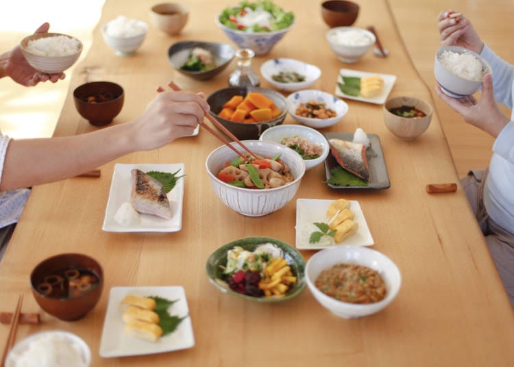 6.食事のマナーに厳しすぎ!もっと自由に食べてもいいんじゃない?