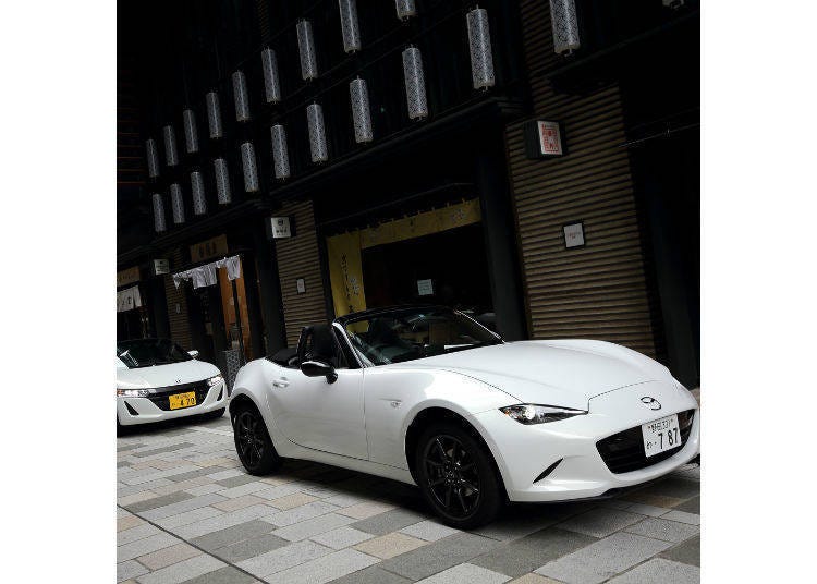 Omoshiro Rent-a-Car: Get from Narita Airport to Tokyo – in a Sports Car!