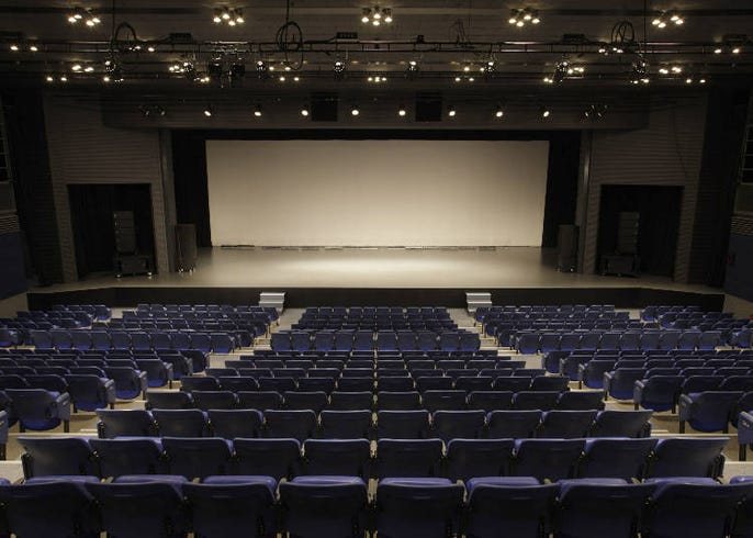 100以上 Aiia 25 Theater Tokyo 座席 表 無料ダウンロード 悪魔の写真