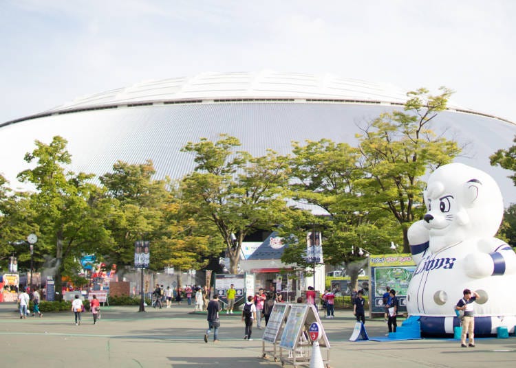 ▲「メットライフドーム」は“日本で一番最寄り駅から近い球場”としても有名