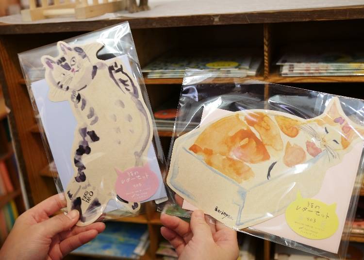 Cat-themed letter sets, 480 yen each